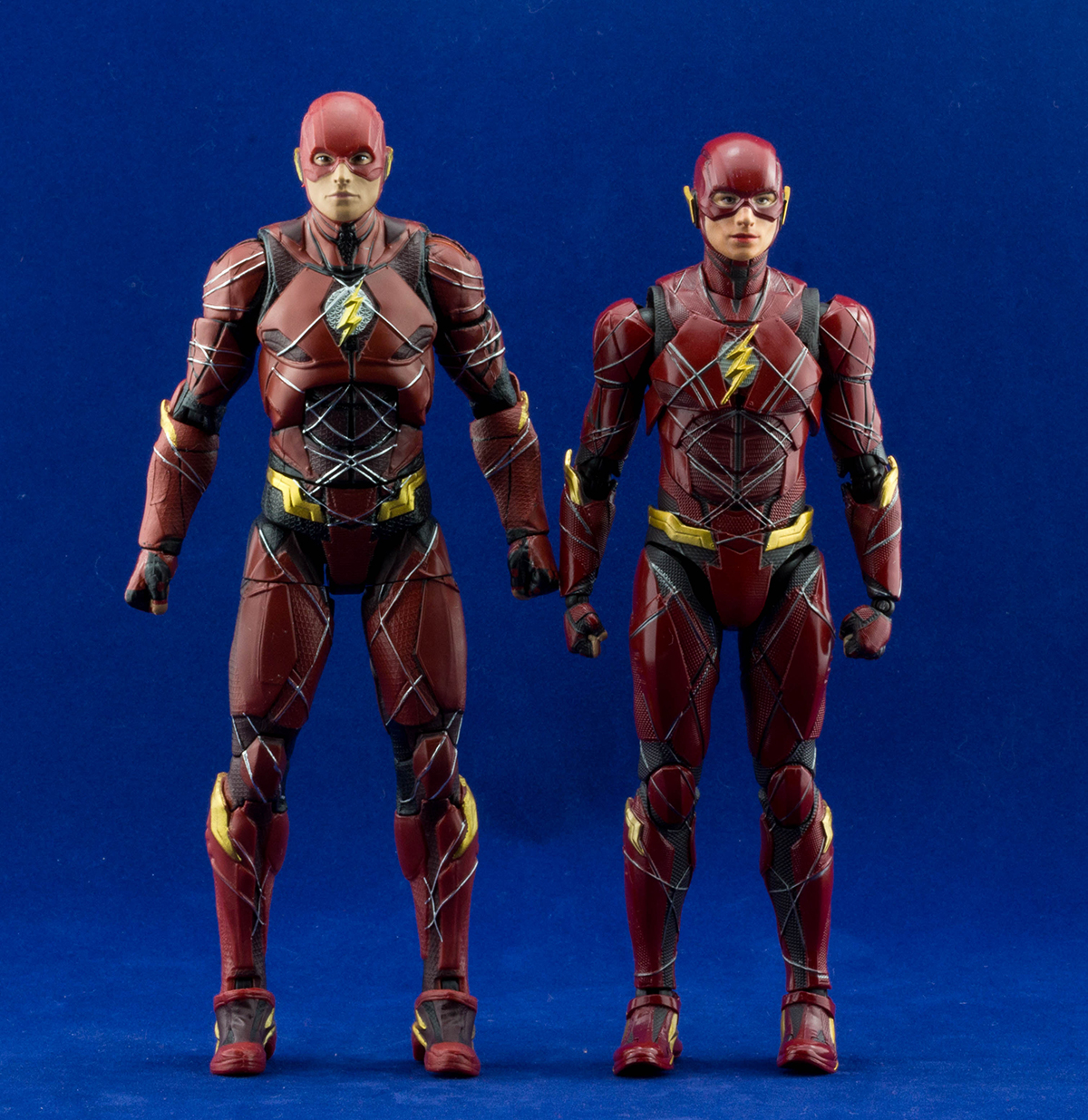 S.H. Figuarts Flash vs DC Multiverse Flash - Toys With 'Tude!