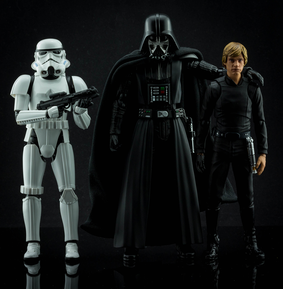 Figuarts store darth vader